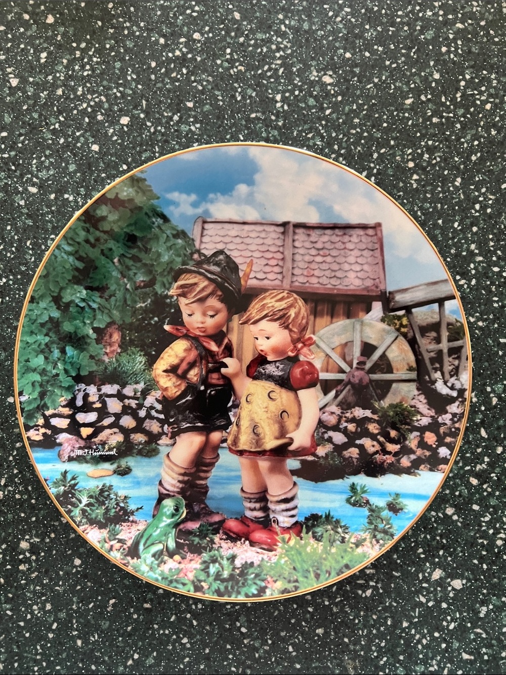 M.J. Hummel “Hello Down There” Plate